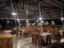 WOWSTAYZ Pachmarhi Foothill Cottages
