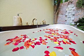 Zest Resort & Spa Hoi An