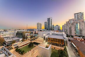 2 Bedroom Modern Apartment in Chatswood