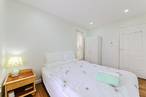 Waterview Terrace in Historic Rocks