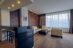 Sky View Luxury Apartments