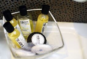 Sky View Luxury Apartments