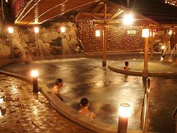 Ku Kuan Hotspring Hotel