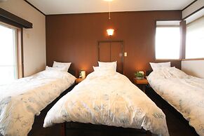 Aguncha Villa Yorontou