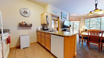 Sunstone #320 2 Bedroom Condo by RedAwning