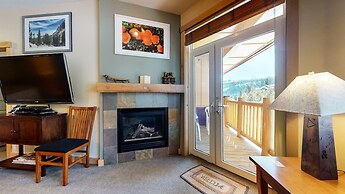 Sunstone #320 2 Bedroom Condo by RedAwning