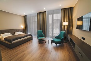 Hotel Irys by Derenivska Kupil