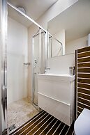 Luna Rooms and Studios