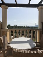 L'Eremo Luxury Apartments