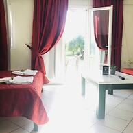 L'Eremo Luxury Apartments