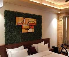 The Corbett Downtown Resort