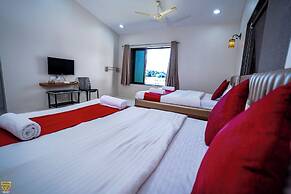 Lotus The Lake view Resort