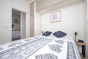 Lakovich Sea View Apartments