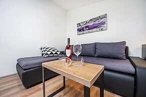 Lakovich Sea View Apartments