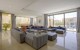 Villa Amara Oliver Palm Resort