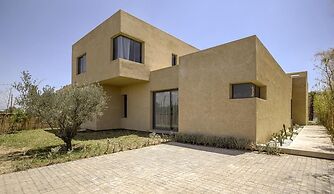 Villa Amara Oliver Palm Resort