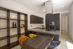 Villa Amara Oliver Palm Resort