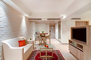 Lemon Tree Premier Mumbai Intl. Airport