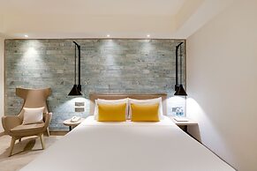 Lemon Tree Premier Mumbai Intl. Airport