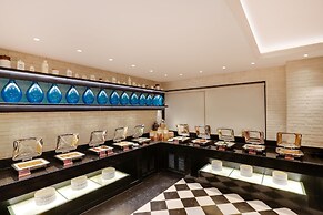 Lemon Tree Premier Mumbai Intl. Airport