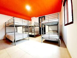 Arc House Ribera - Hostel