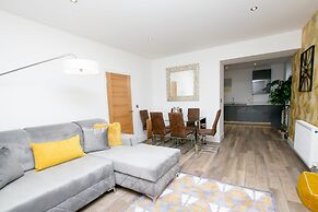 Rowan Tree Your Apartment