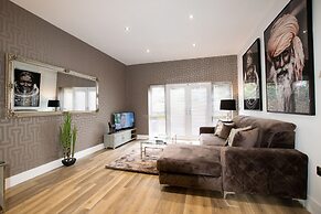 Rowan Tree Your Apartment