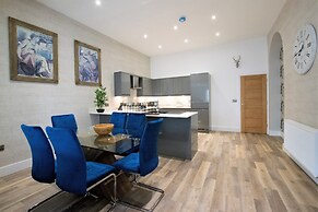 Rowan Tree Your Apartment