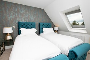 Rowan Tree Your Apartment