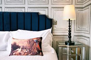 Rowan Tree Your Apartment