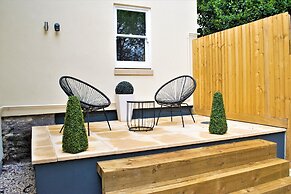 Rowan Tree Your Apartment