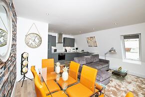 Rowan Tree Your Apartment