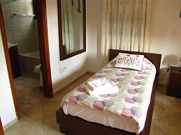 Webooking Theodora Villa