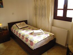 Webooking Theodora Villa