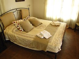 Webooking Theodora Villa