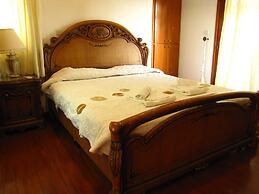 Webooking Knossos Villa