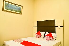 OYO 816 The SO Hotel