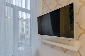 Sokroma Fontanniy Dom Aparts