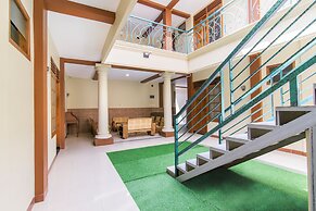 Super OYO 890 Dewi Fortuna Guest House