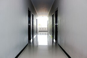 OYO 783 Grand Mentari Guest House