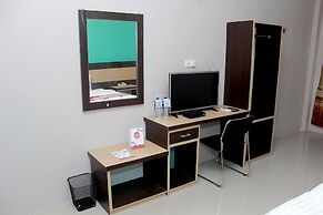 OYO 783 Grand Mentari Guest House