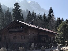 Chalet S Das Juwel an der Zugspitze