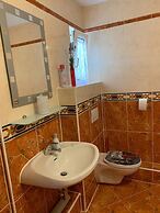 Pension Nathalie Leser