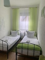 Pension Nathalie Leser