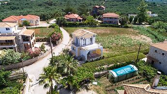 Beach Front Villa Gousetis