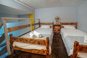 Kiritsis Stylish Apartment