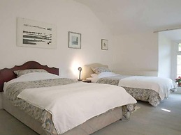 Ross House Equestrian Holidays