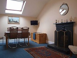 Ross House Equestrian Holidays