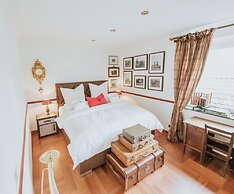 Luxury Apartment & Penthouse Villa