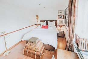 Luxury Apartment & Penthouse Villa